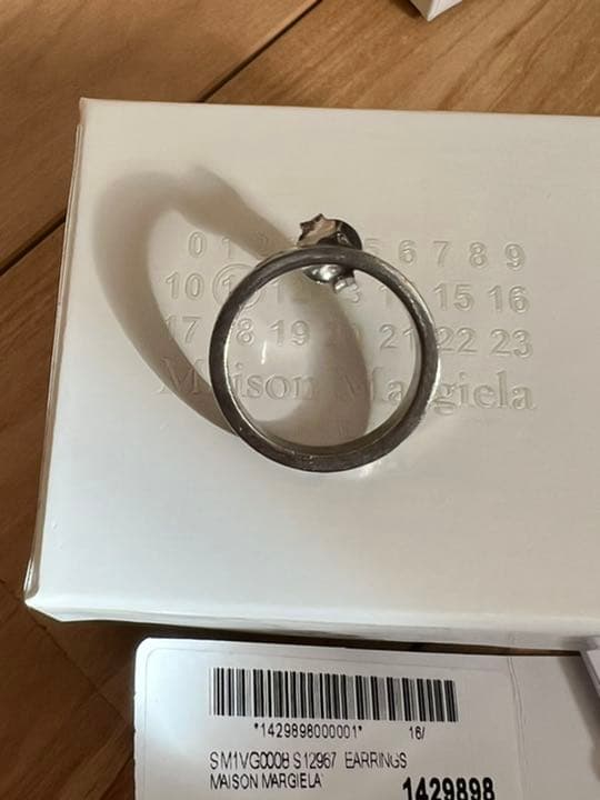 Maison Margiela メゾンマルジェラ ナンバーリング サークルピアス