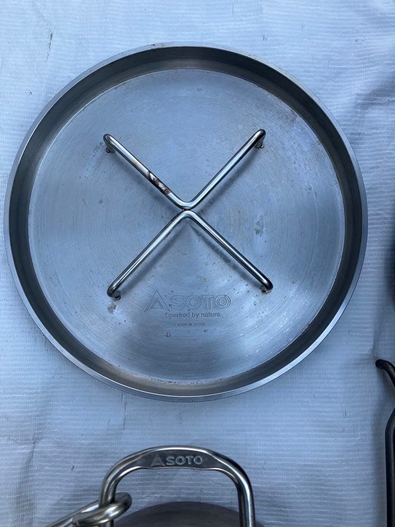 SOTO ソト ステンレスダッチオーブン 10インチ キャンプ 取手　リフター