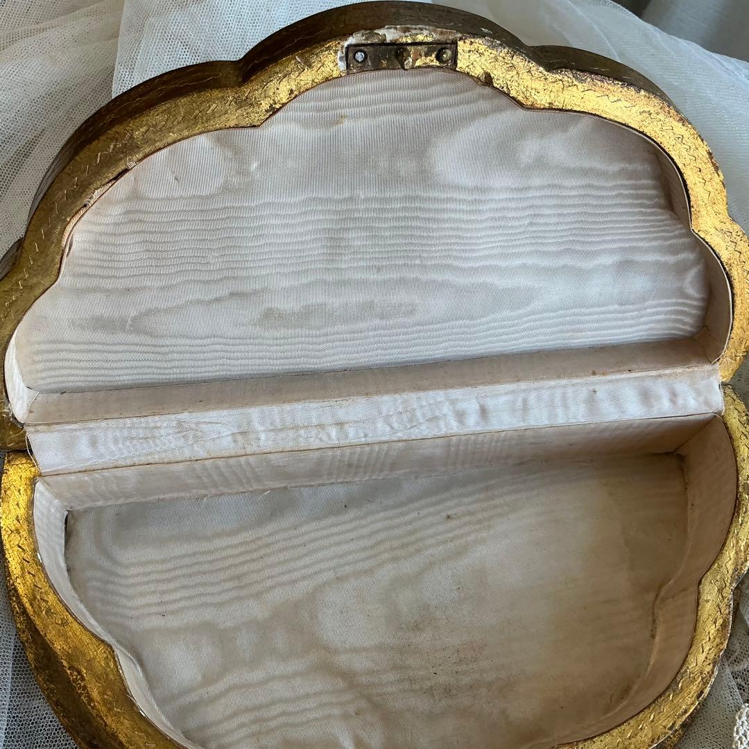 フランスアンティーク　ハンドペイント　木製　エヴァンタイユ型　ジュエリーボックス