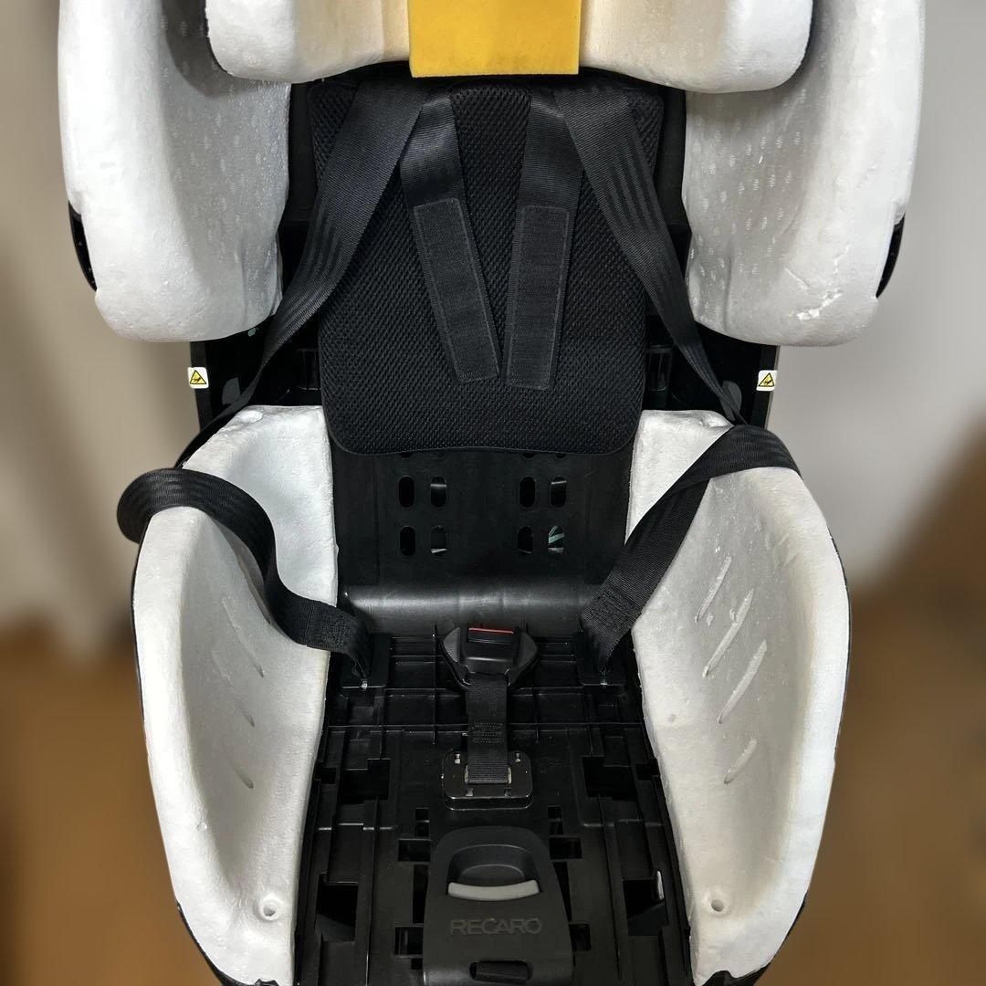 新生児OK レカロ　ゼロワン　チャイルドシート　ベビーサポートクッション付