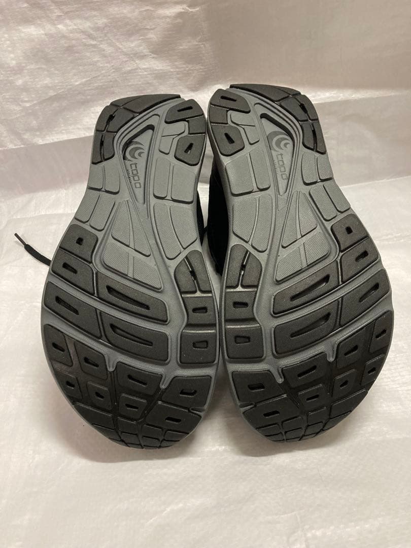 まめです。Topo Athletic PHANTOM 3 23.5㎝