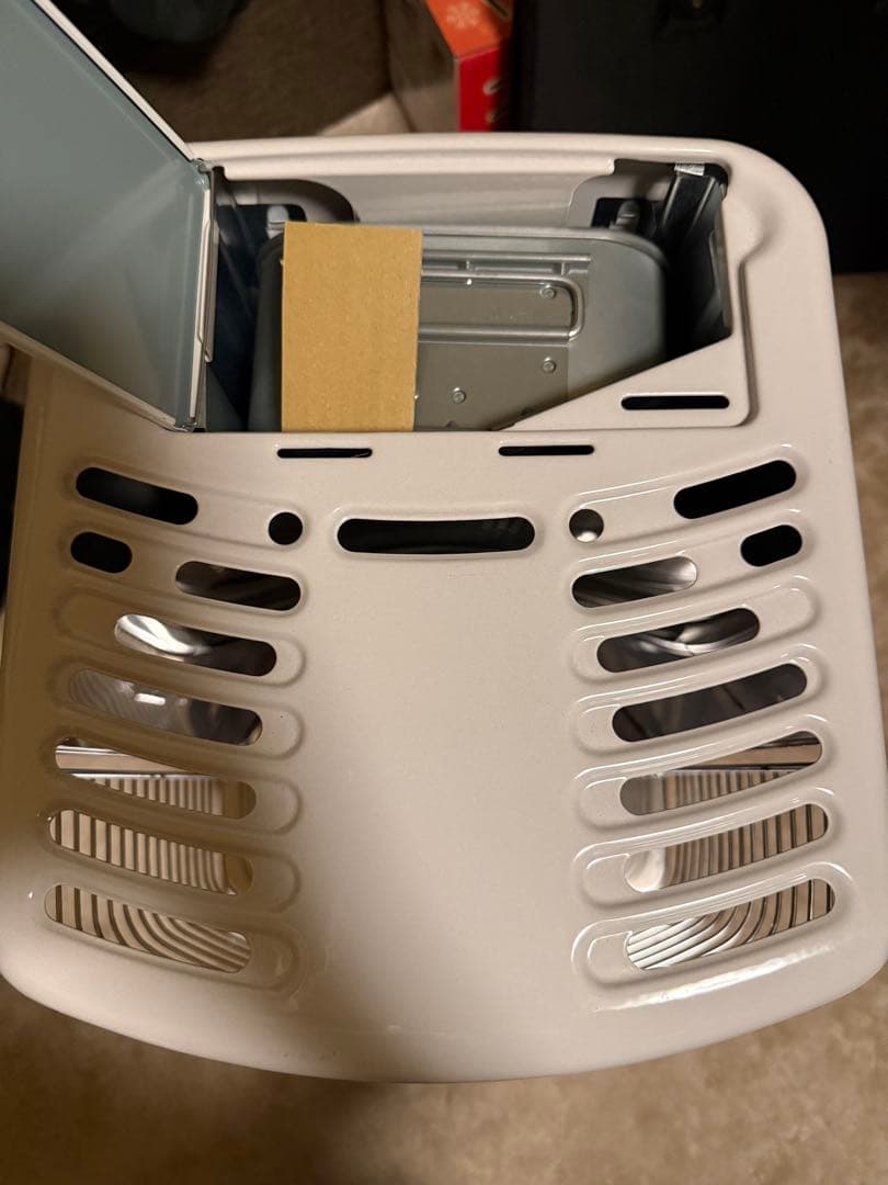 トヨトミ　反射型石油ストーブ　RS-H29N