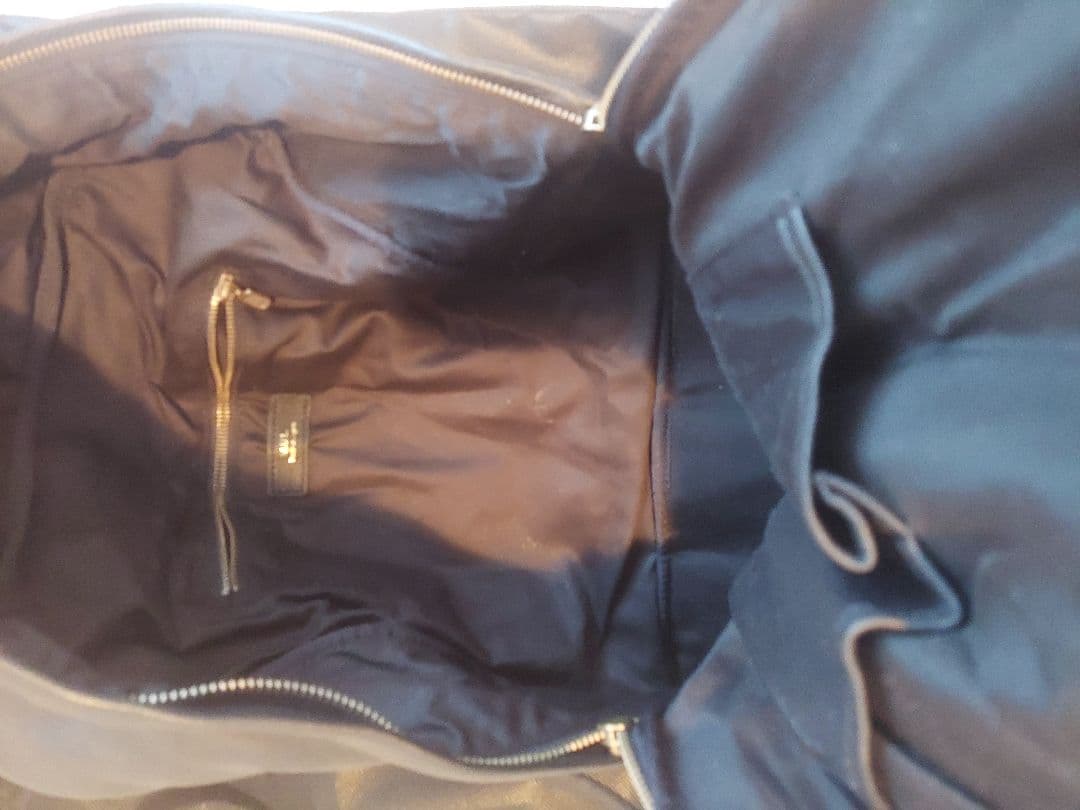 m.u.lミニマルバックパックレザー黒リュック・バックパック