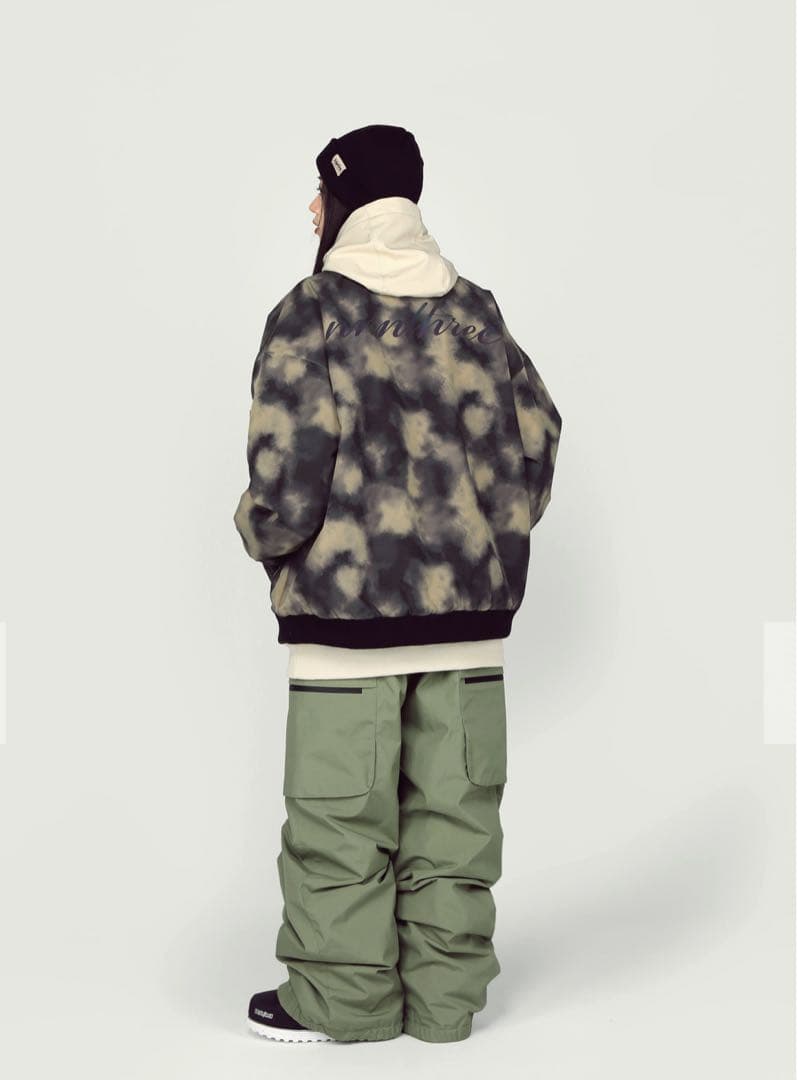 NNN nthree エヌスリー　ウェア　上下セット　Lサイズ　gafh