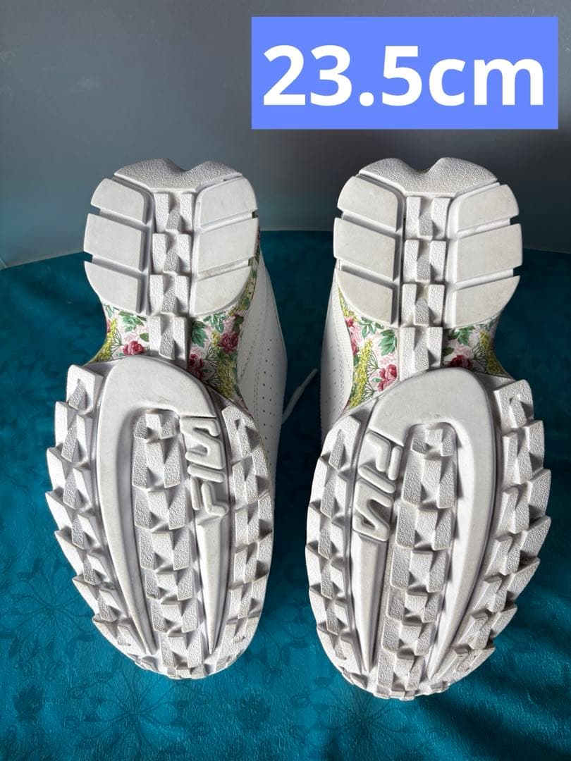 【極美品】スニーカー LauraAshleyx atmospink 23.5cm