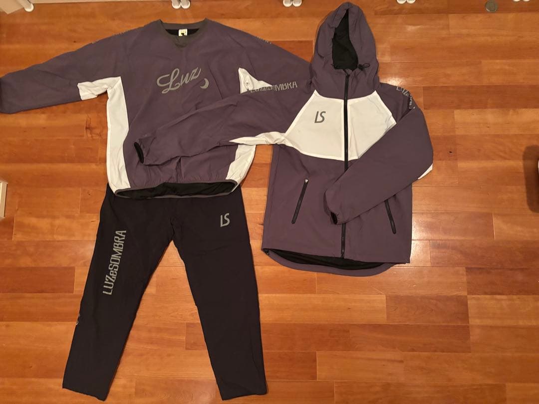 Luz e Sombra ピステ・ウィンドブレーカーセット