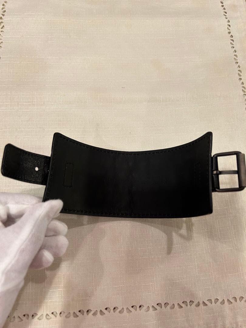 ★美品★レア★イヴサンローラン　ブレスレット　レザー　ブラック　編み込み　箱付き