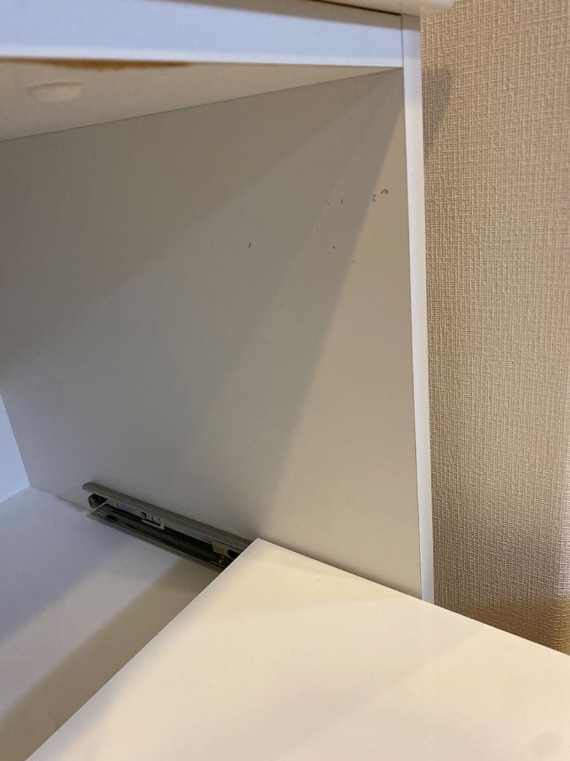 tee ニトリ　ホワイトキッチン収納 中型 アルミフレーム