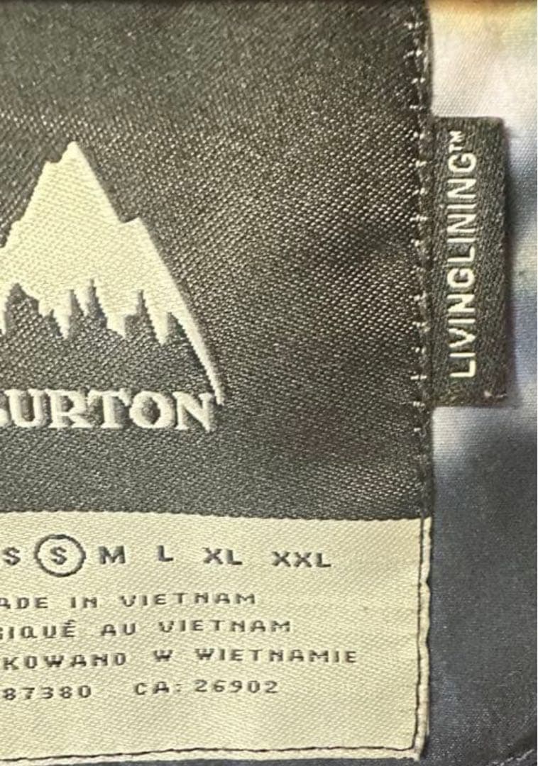 Burton Living liningスノーボードウェア