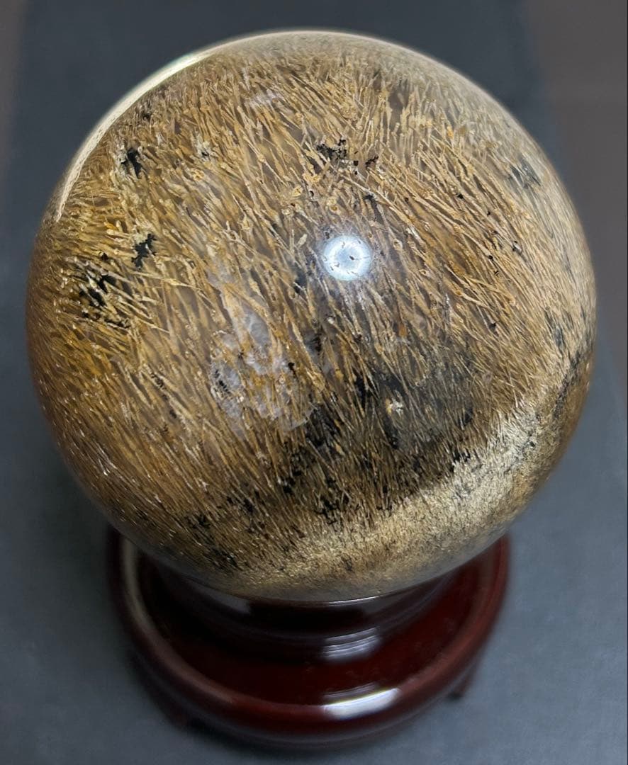 ゴールデンルチルクォーツクリスタル　丸玉　404.5g