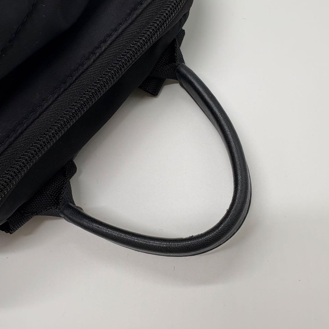 美品✨トリーバーチ リュックサック A4可 多収納 軽量 ナイロン ブラック