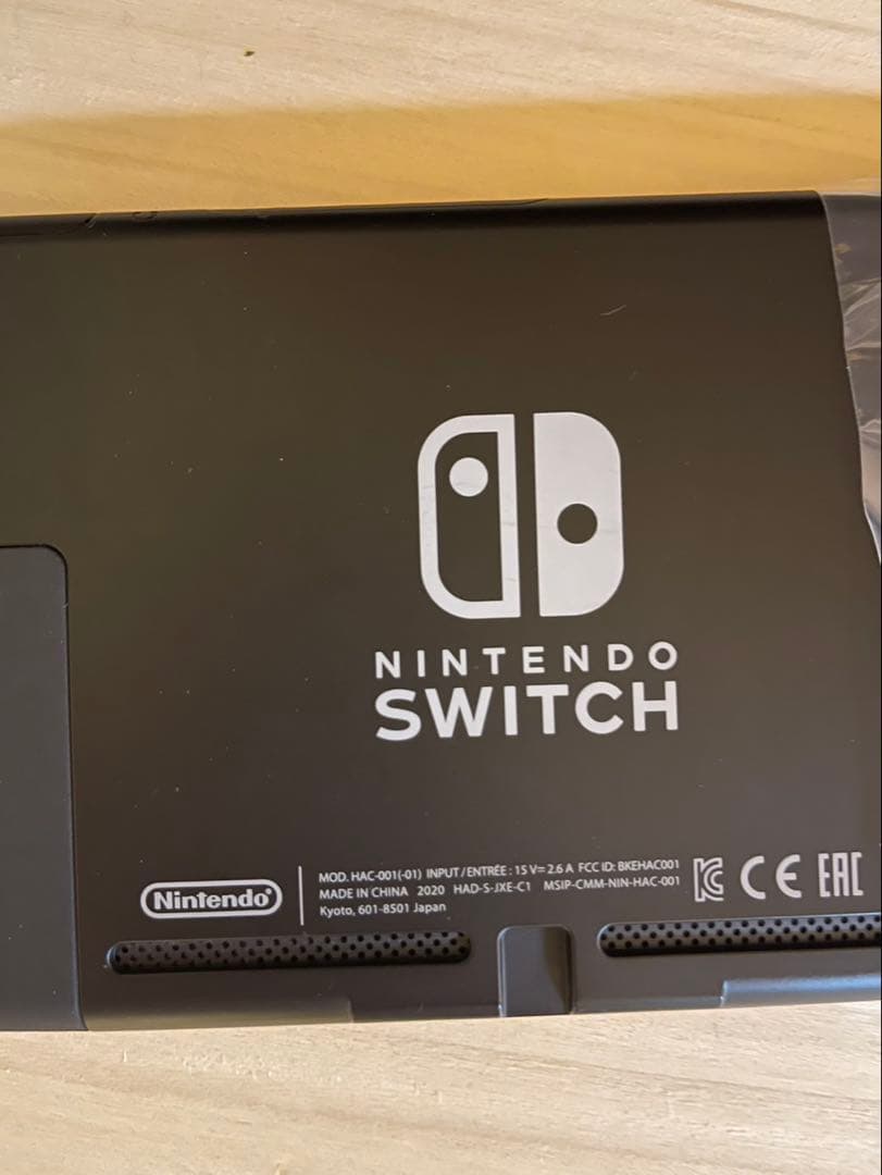 Nintendo Switch 本体、マリオカート8➕ハンドルセット