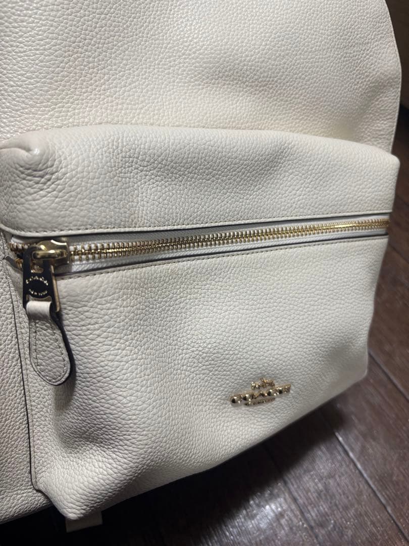 COACH ホワイトペブルドレザーリュック