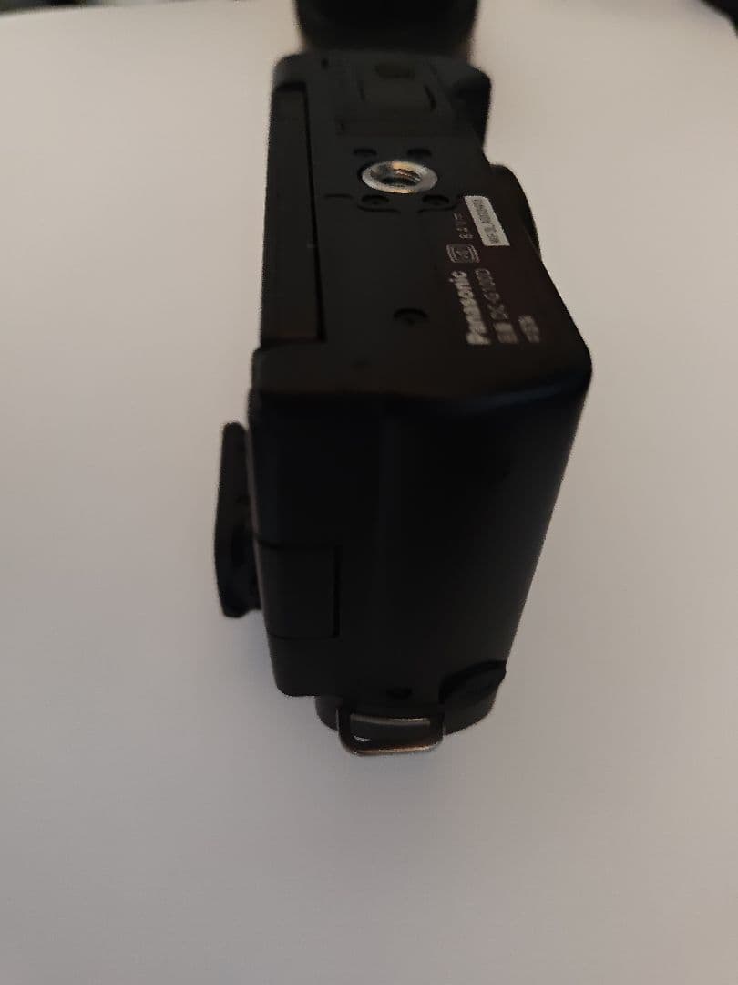 LUMIX G100Dミラーレス一眼カメラ 本体と付属品