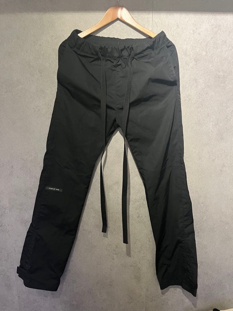 fear of god フィアオブゴッド sixth ナイロンスナップカーゴ - パンツ