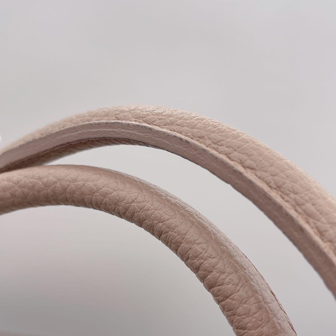 美品✨GHERARDINI ベージュ ロゴ リュック