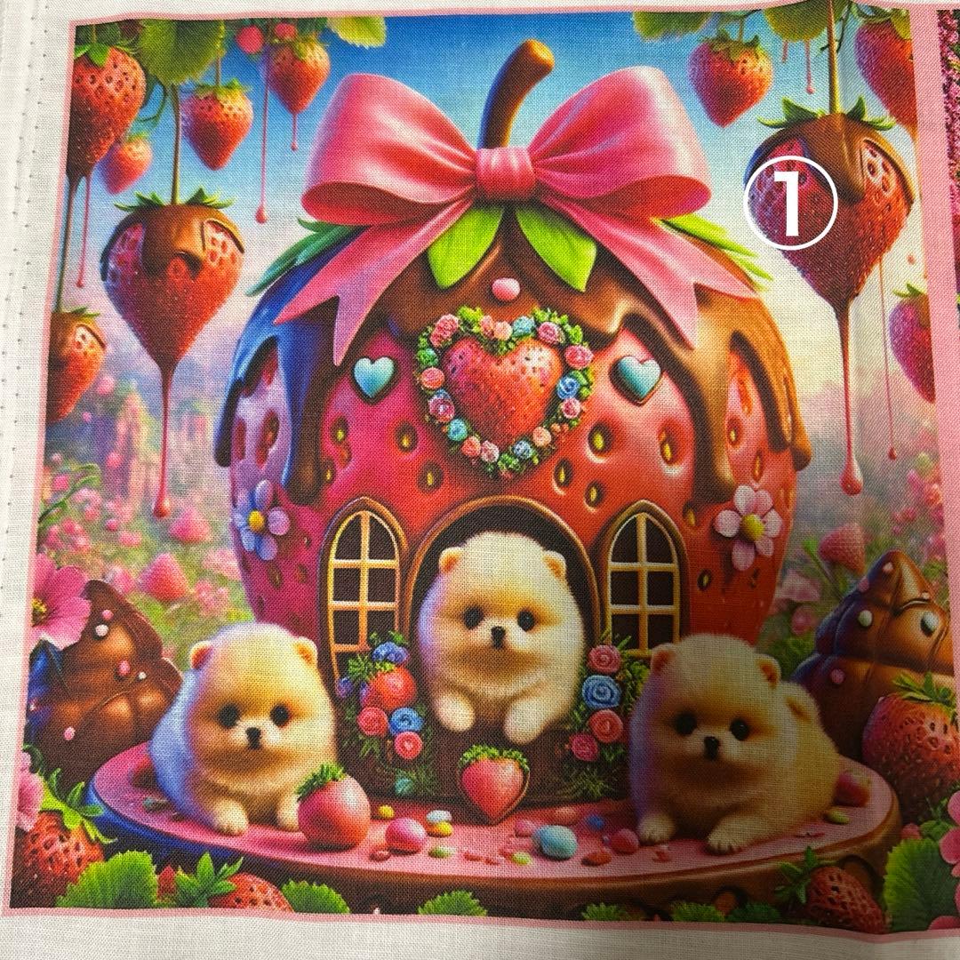 Hukumari激パネル苺ハウスポメラニアン ガーゼハンカチ　ハンドメイド