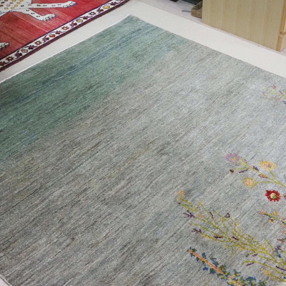 Zollanvari 花柄グラデーション　198×143ｃｍ（カシュクリ）