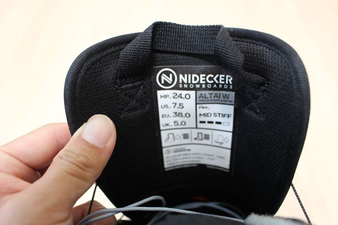 Nidecker ALTAI CLOUD 23-24 モデル 24.0cm