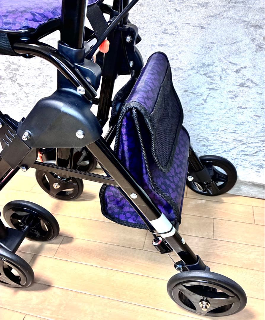 美品 幸和製作所 TacaoF テイコブ 畳める 座れるシルバーカー CPS03