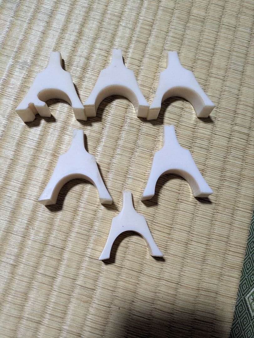 和琴 箏 13弦 和楽器 弦楽器 台座・専用ケース付き