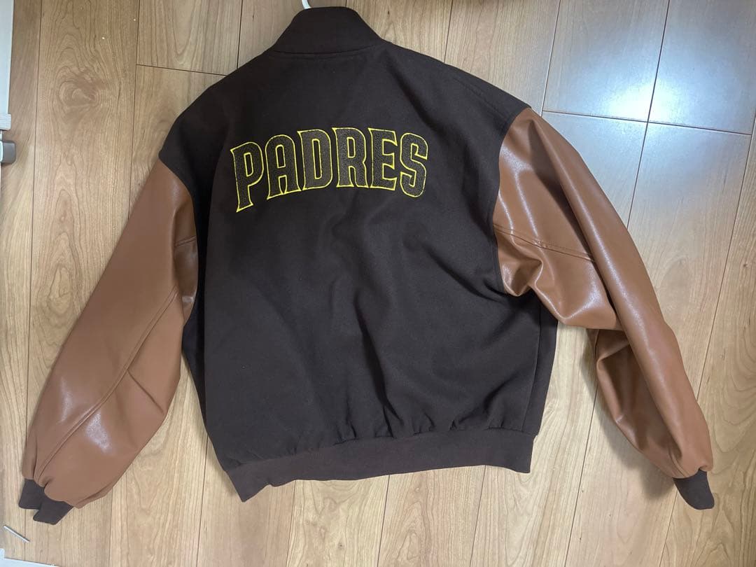 t*s様 PUBLUX San Diego Padres スタジャン