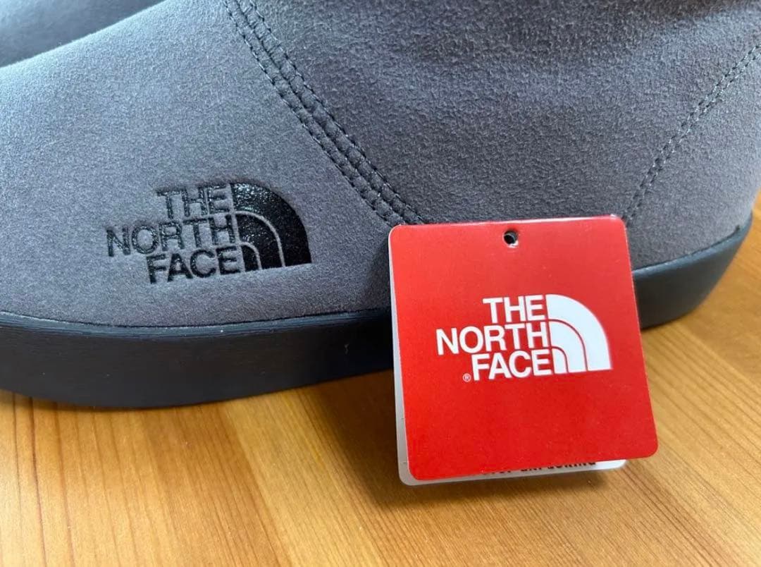 新品訳あり　ノースフェイス　ウィンターキャンプブーツNF5199 グレー24cm