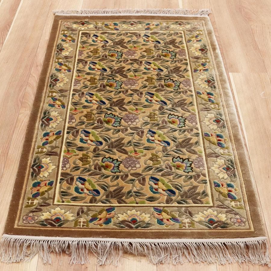 Y3180-2 中国緞通 シルク100% 手織り ハンドカット 121×70cm Y3180-2 中国緞通 シルク100% 手織り ハンドカット 121×70cm