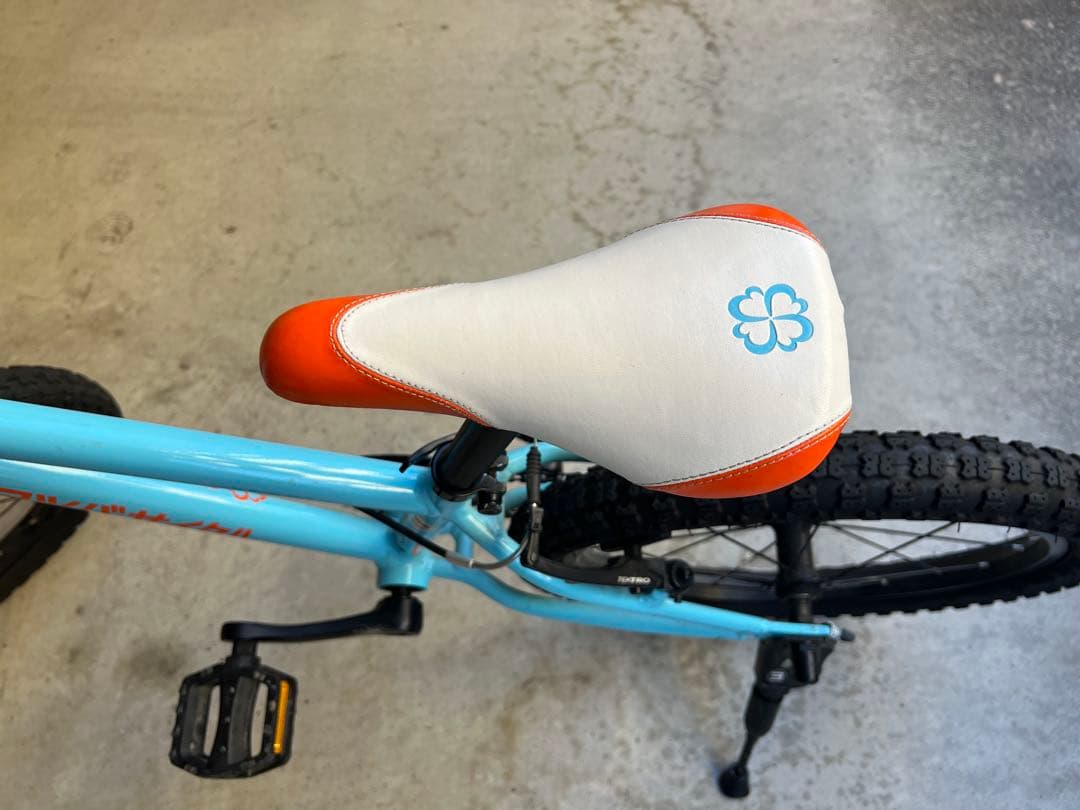 ヨツバサイクル　18インチ