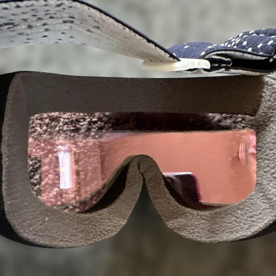 Oakley スキーゴーグル ピンクレンズ