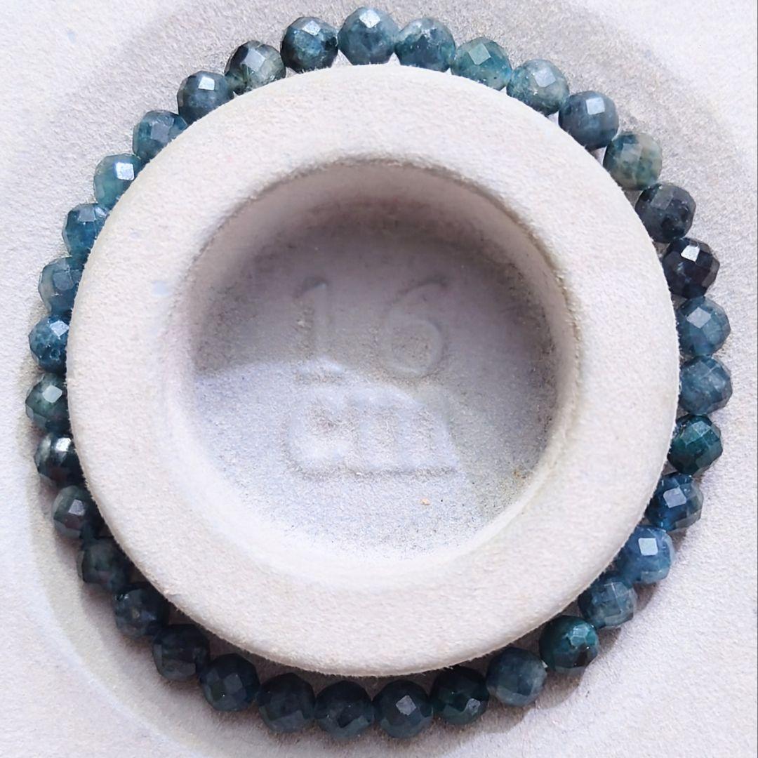 ☆(のぶ様専用！)インディゴライトトルマリン カット 5ミリブレス(珍品
