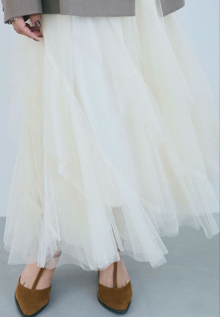 【新品未使用】COCO DEAL チュールエスカルゴフリルフレアスカート