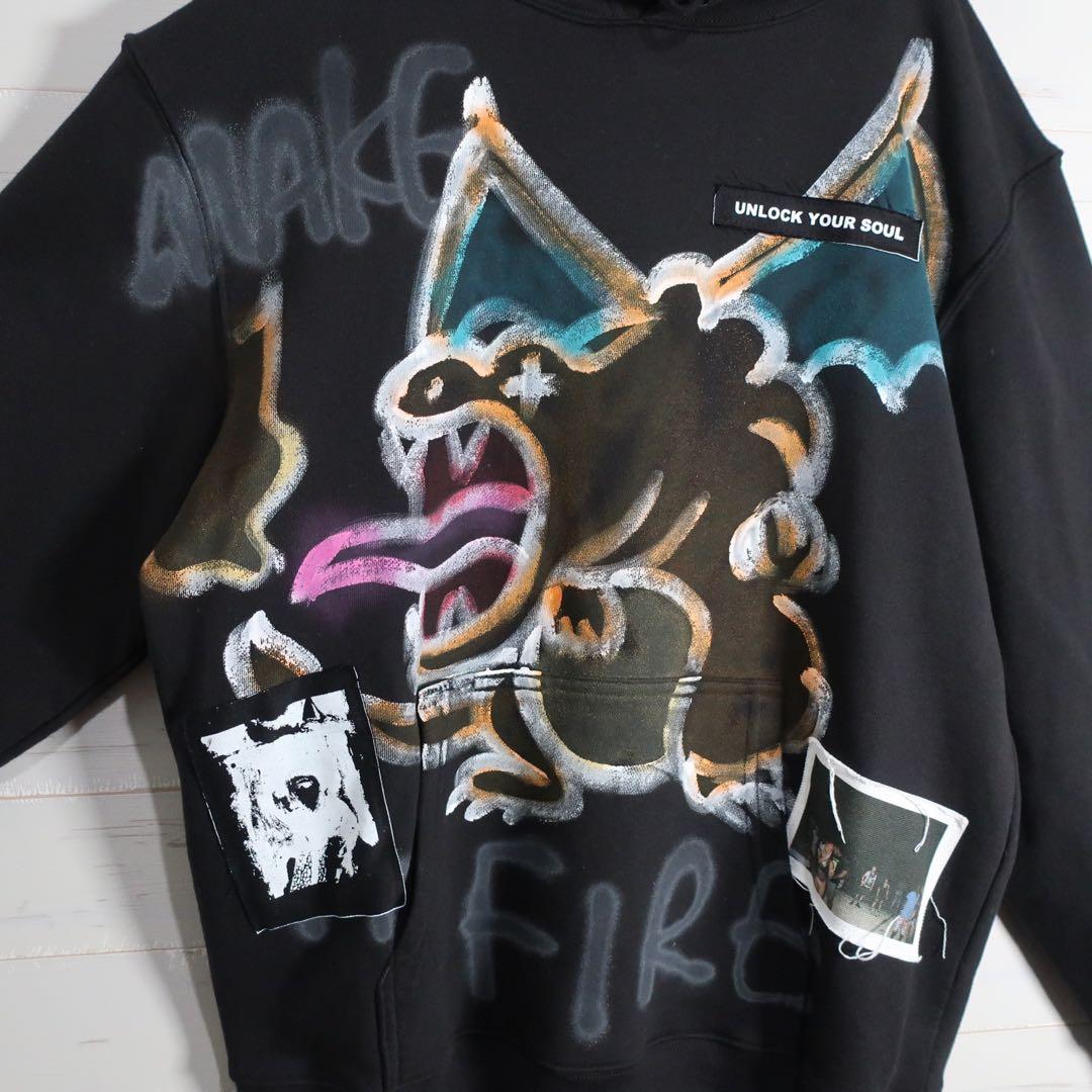 人気デザイン】guernika ゲルニカ リザードン パーカー L ポケモン