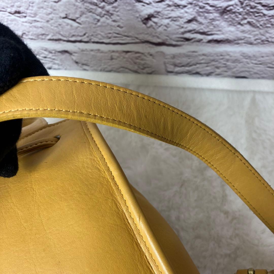 オールドコーチ✨希少カラー グラブタンレザー 本革 チャーム付 ミニリュック