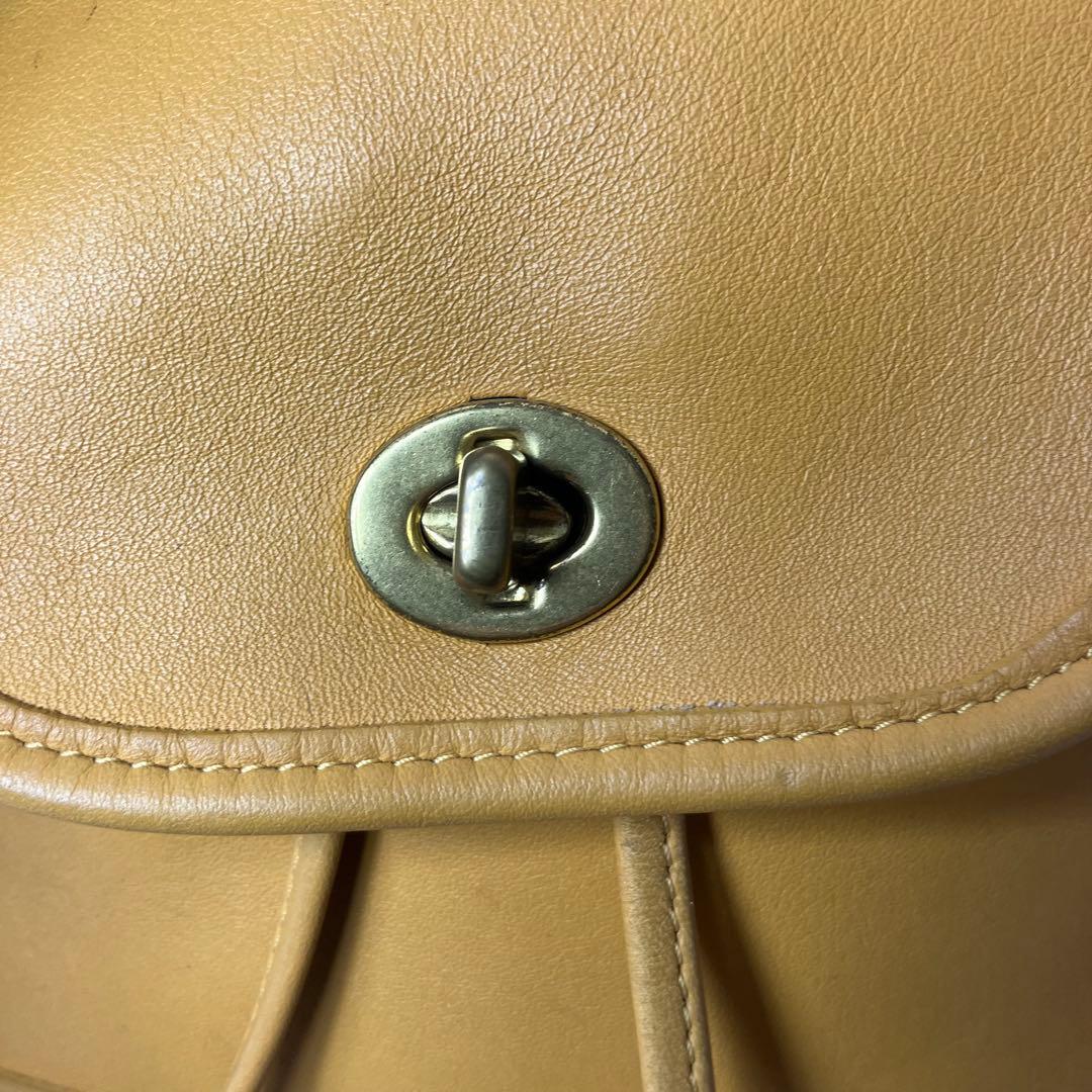 オールドコーチ✨希少カラー グラブタンレザー 本革 チャーム付 ミニリュック