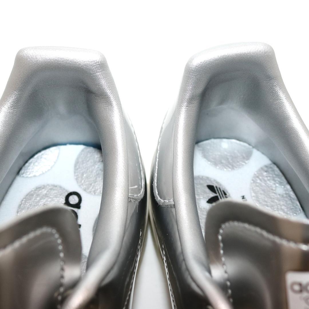 【極美品】アディダス スタンスミス シルバー スニーカー FV4300
