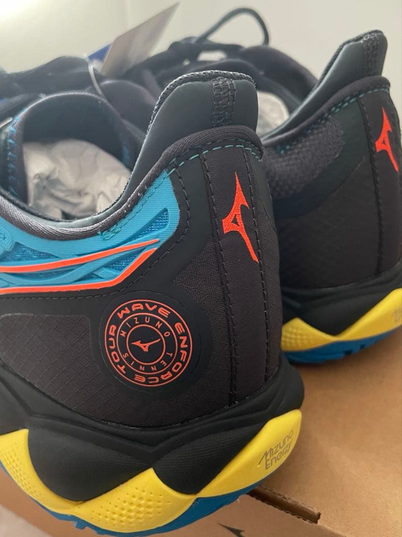 [ミズノ] 28.5cm テニスシューズ ウエーブエンフォース TOUR AC