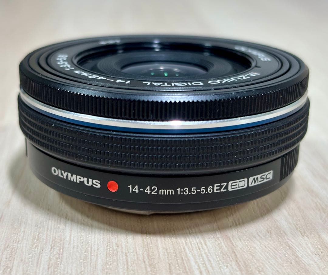 OLYMPUS OM-D E-M5 ミラーレス一眼 14-42mm WifiSD