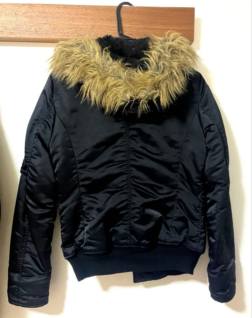 ヒステリックグラマー ファックベア プリマロフト N-2B 黒 HYSTERIC