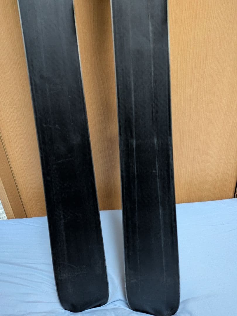 スキー ATOMIC VANTAGE V8 RIVAL 165cm R15m