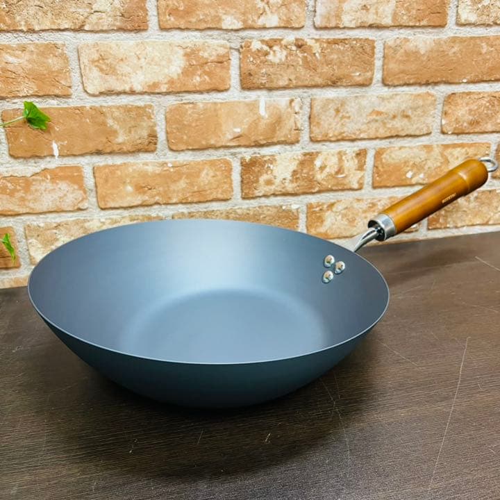 新品 虎鐵 変形ヘラ絞り鉄炒め鍋27cm鉄 ヘラ」の人気商品一覧