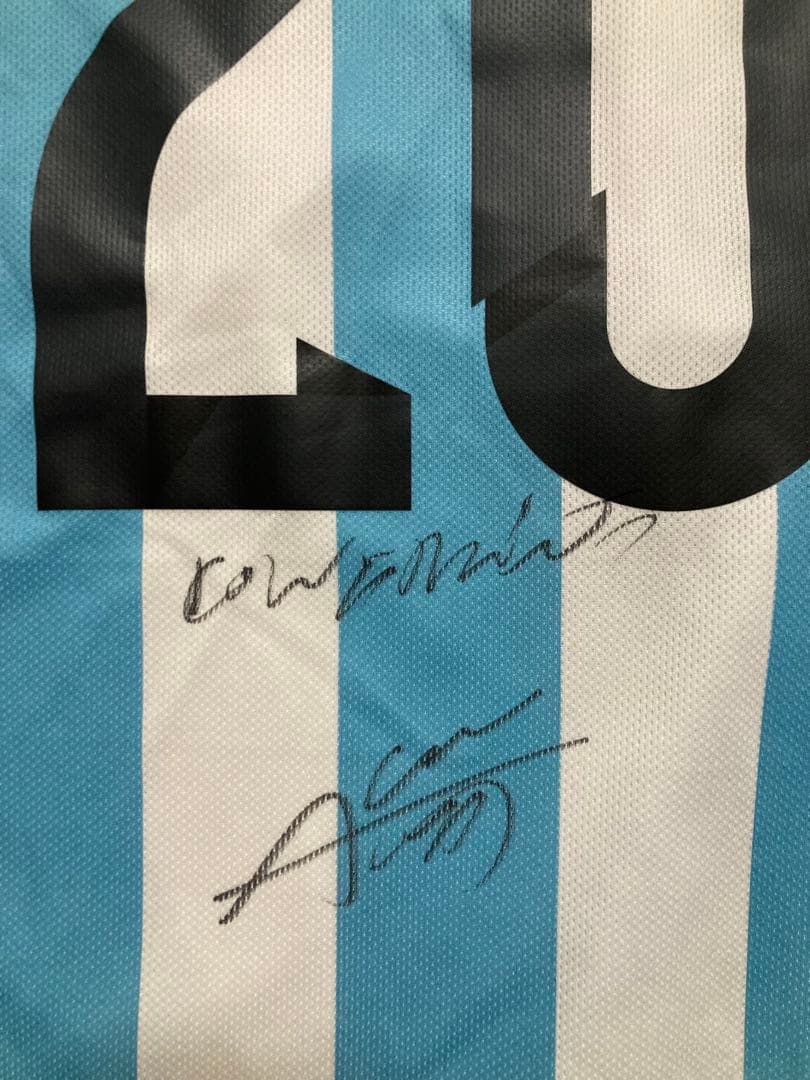 【新品タグ付き】アルゼンチン代表2015ホームユニフォーム20番コレア直筆サイン