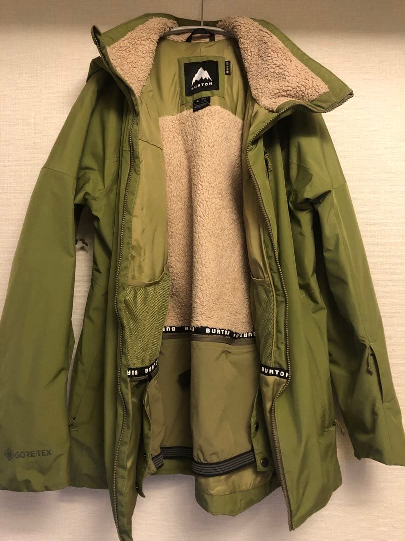 BURTON GORE-TEX スノボーウェア　カーキ　レディース