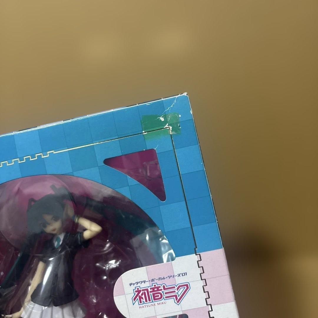 ハッピーくじ A賞 初音ミク FamilyMart ver 1/8 フィギュア