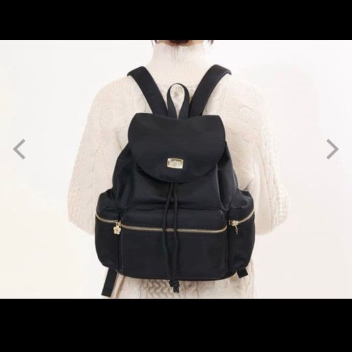 【未使用】MARY QUANT　マリークワント　ブラック　リュック　ナイロン