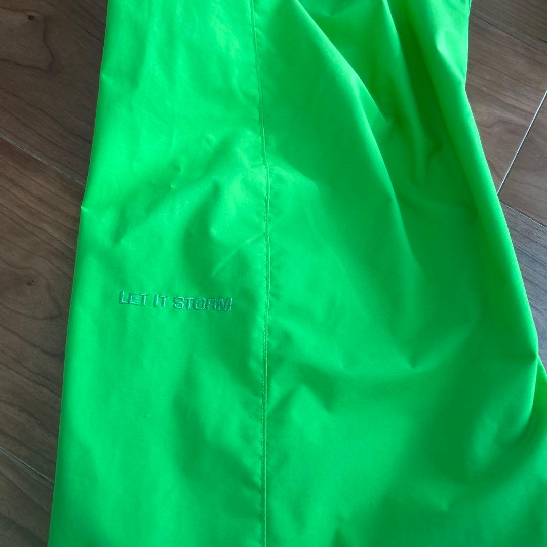 ボルコム　VOLCOM スノーボードパンツ　メンズMサイズ