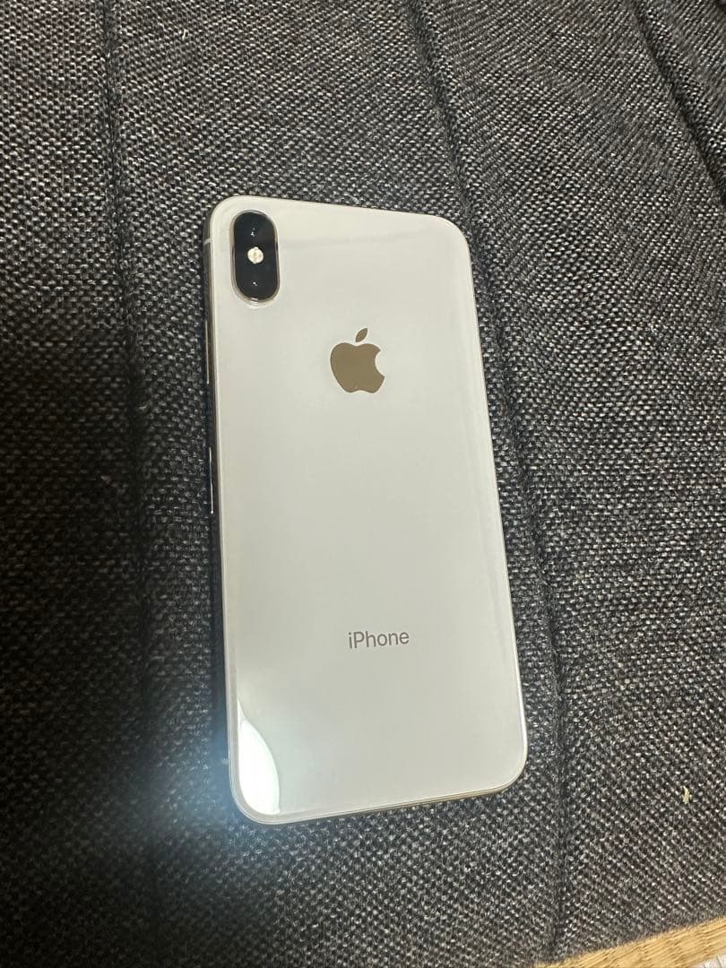 Apple iPhone X シルバー 本体