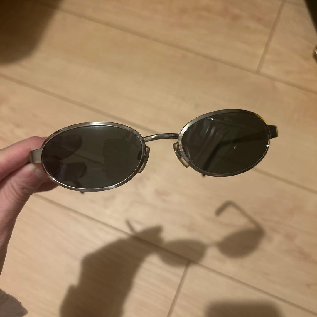 アルマーニメタルオーバルサングラス グレー