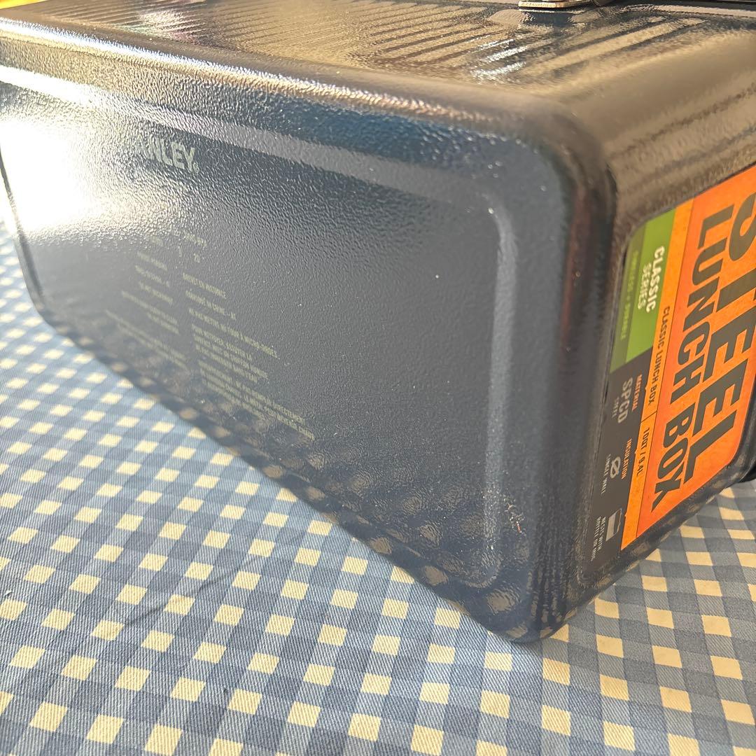 【新品未使用】STANLEY スチール製ランチボックス 紺色