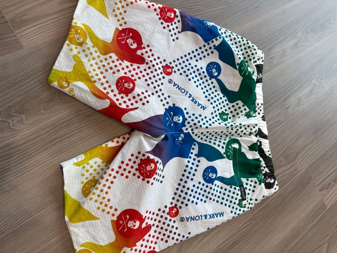 マークアンドロナ　ハーフパンツ　リバーシブル